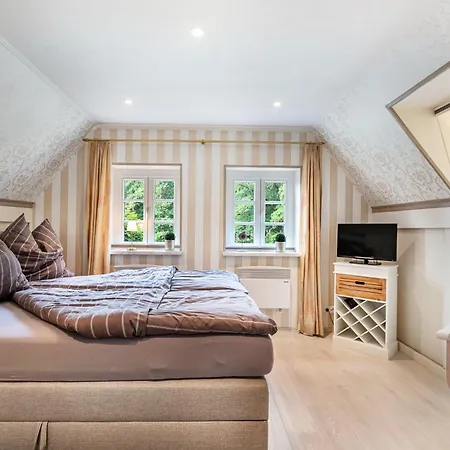 아파트 My Little Rose *