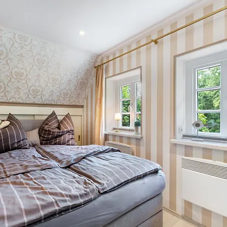 My Little Rose * Dorpling